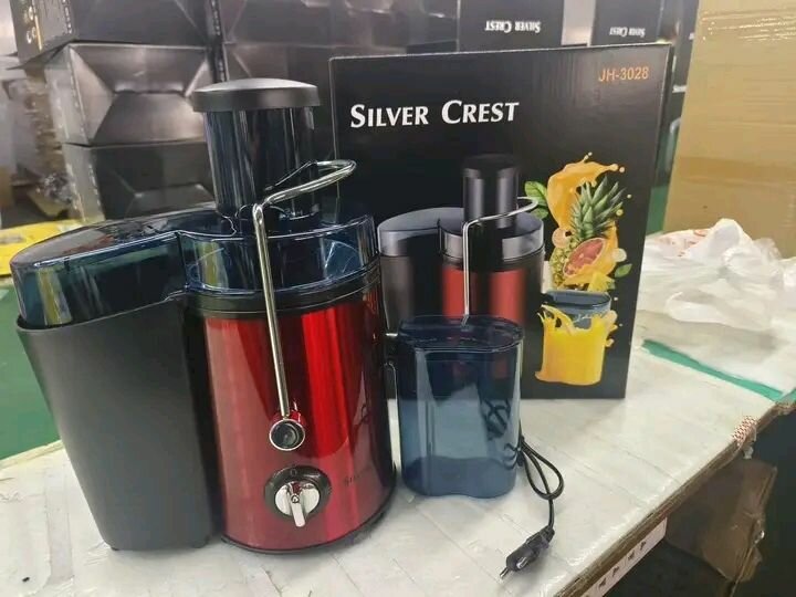 Silver Crest Fruit Juicer