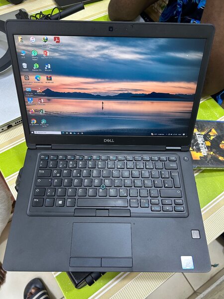 Dell latitude 5490