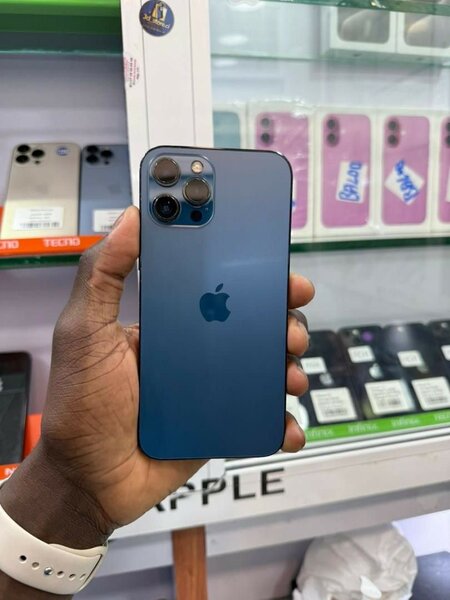 iPhone 12pro max 128giga casineuf sans Face ID