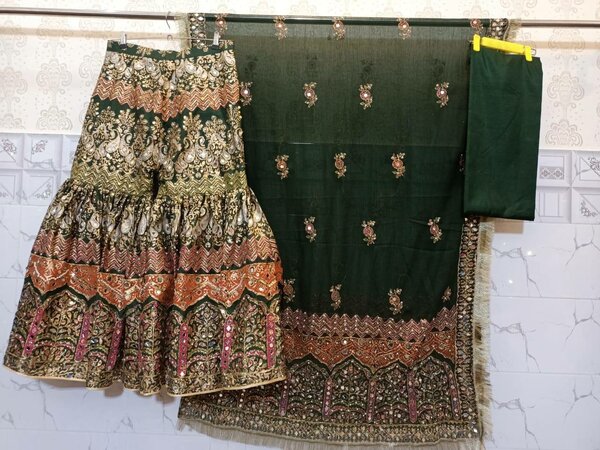 Gharara 3pc set with chiffon dupatta (10 colour option avail