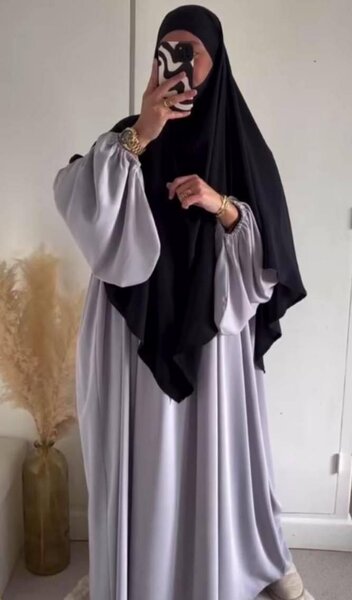 Abaya élégante et moderne