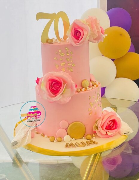 2 Tier birthday cake