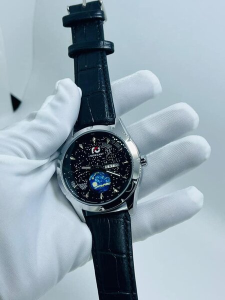 Montre-bracelet pour hommes Forecast