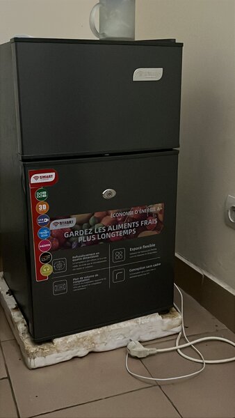 Mini réfrigérateur compact