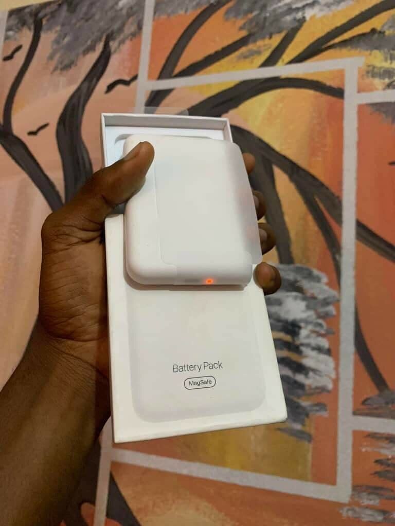 Magsfe ( power bank sans fil )