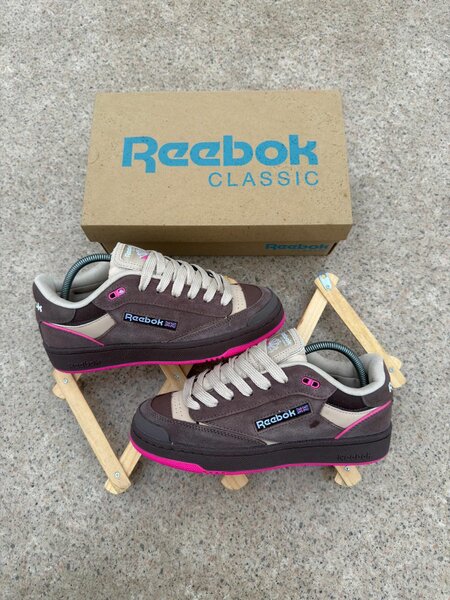 Reebok Classic Sneakers