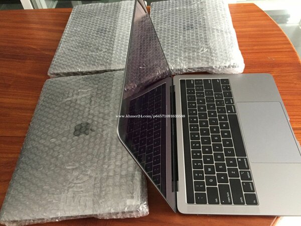 MACBOOK PRO