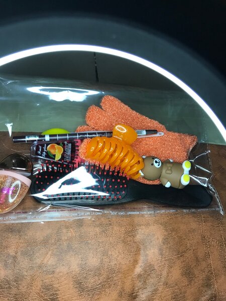 Set d'accessoires de bain coloré