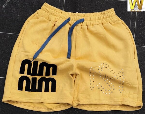 Shorts homme jaune avec logo