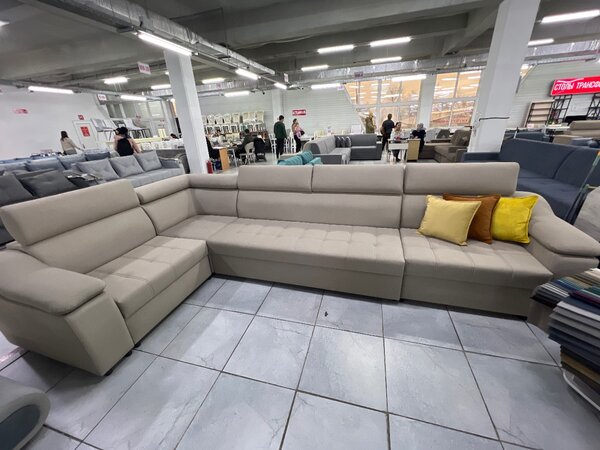 Адесса угловой