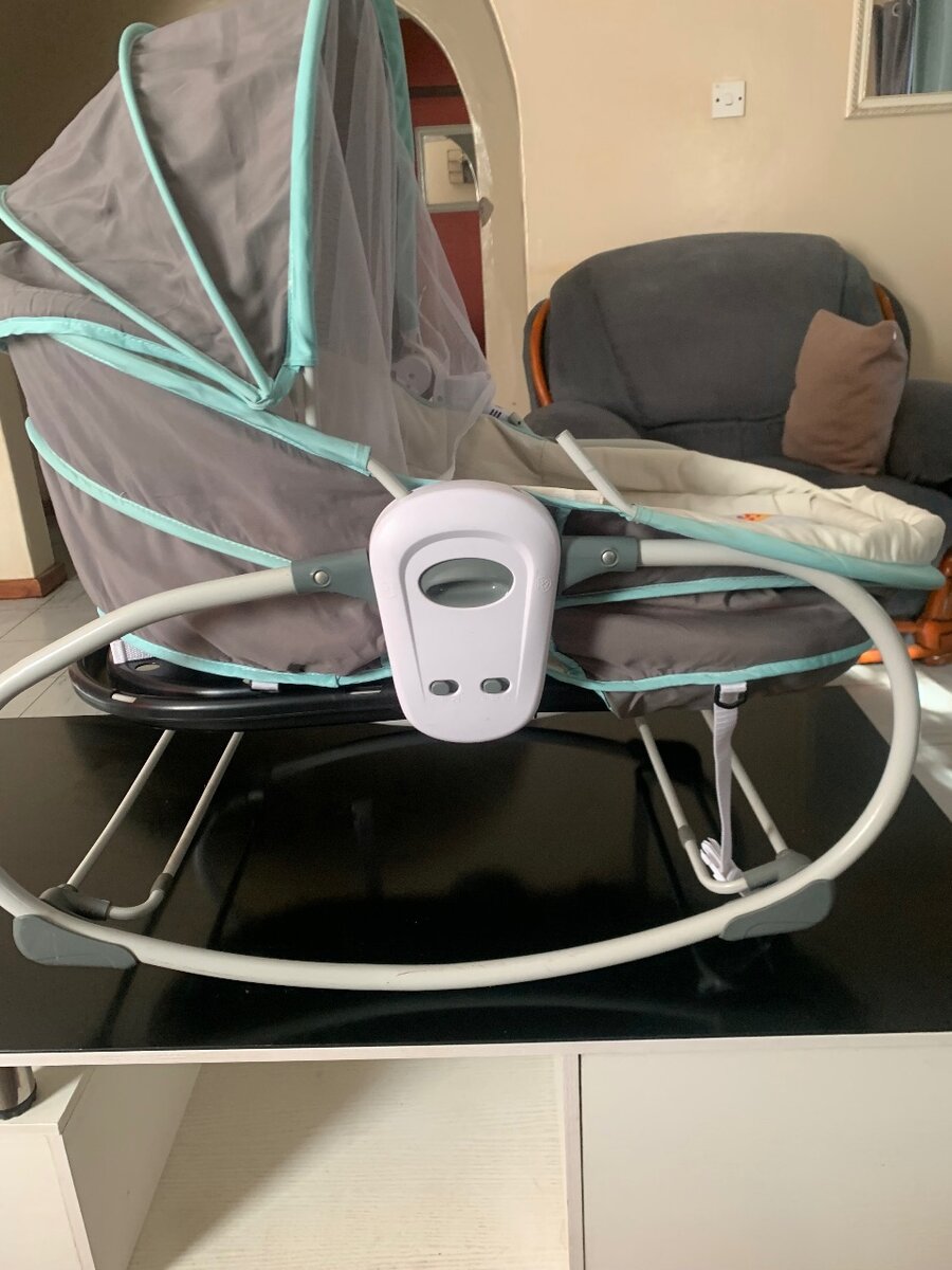 Mastella 5in1 bassinet
