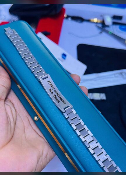 Bracelet en acier inoxydable gravé