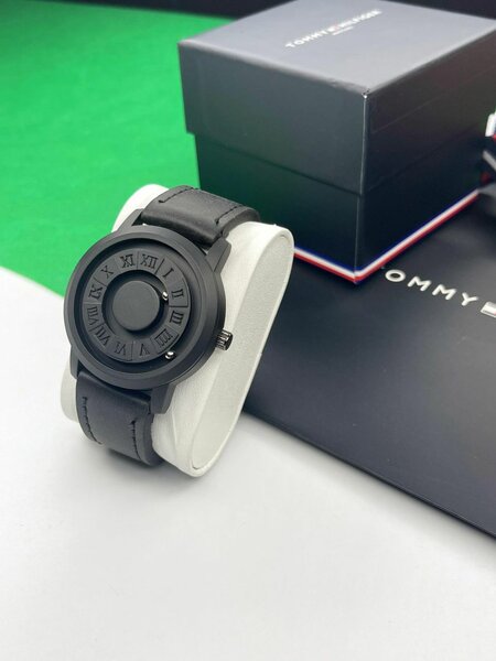 Montre fommy bracelet noir