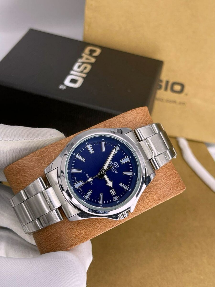 MONTRE LUXE HOMME  CASIO