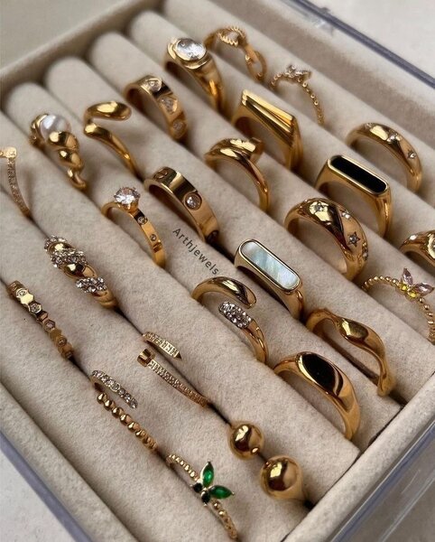 Bague élégante en or pour femmes