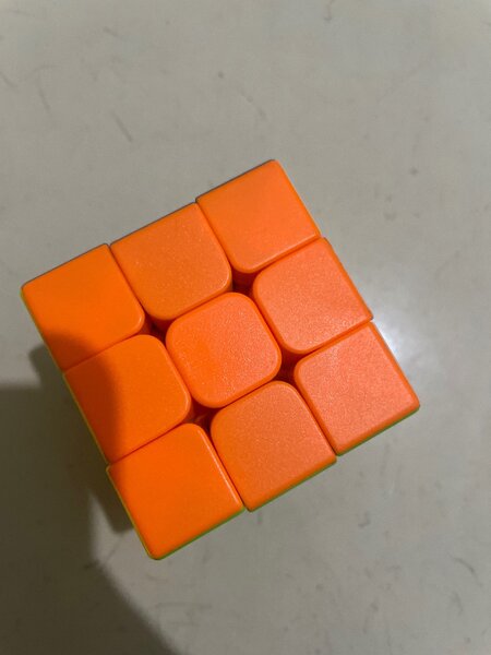 Un cube