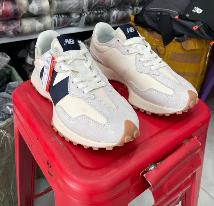 New balance 327
