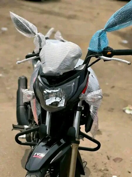 Moto sportive élégante 150cc