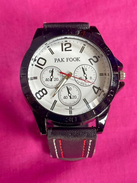 Montre élégante pour hommes