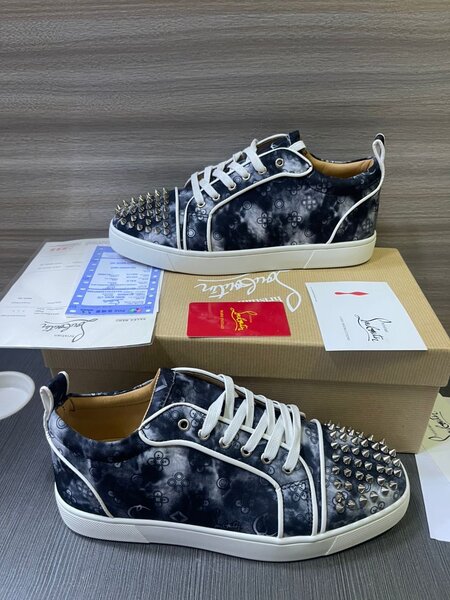 Sneakers tendance cloutés