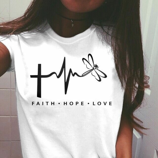 T-shirt "Jesus Loves Me"