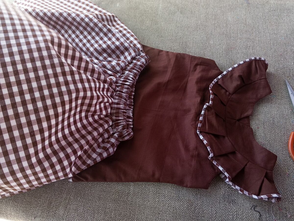 Jupe et haut carreaux