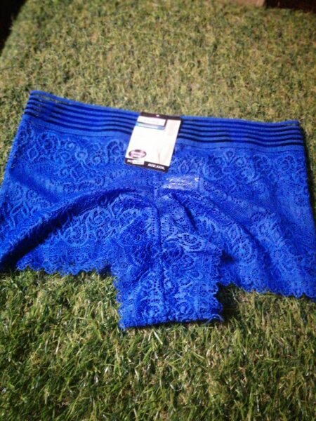 Ladies lace panties