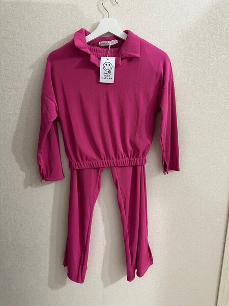 Двойка которкий топ с руковами  и штаны на высокой талии  S