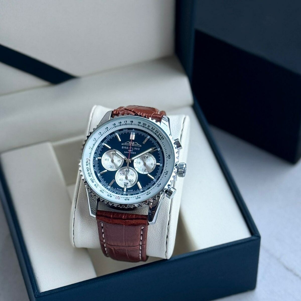 Super quality leather watches