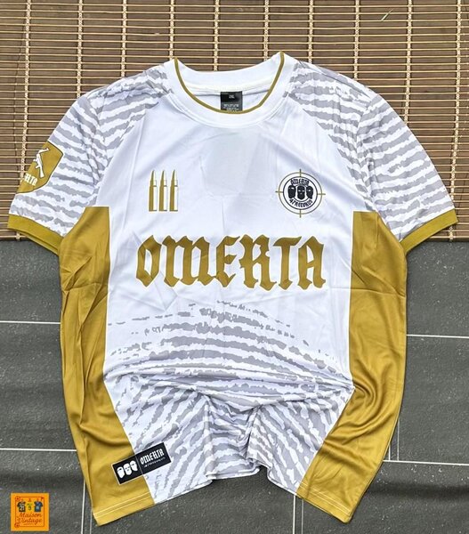 Maillot de foot Omerta blanc et or