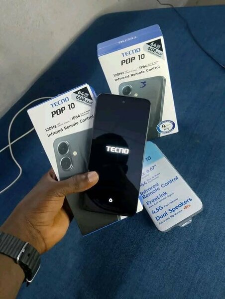Smartphone Tecno Pop 10 64GB