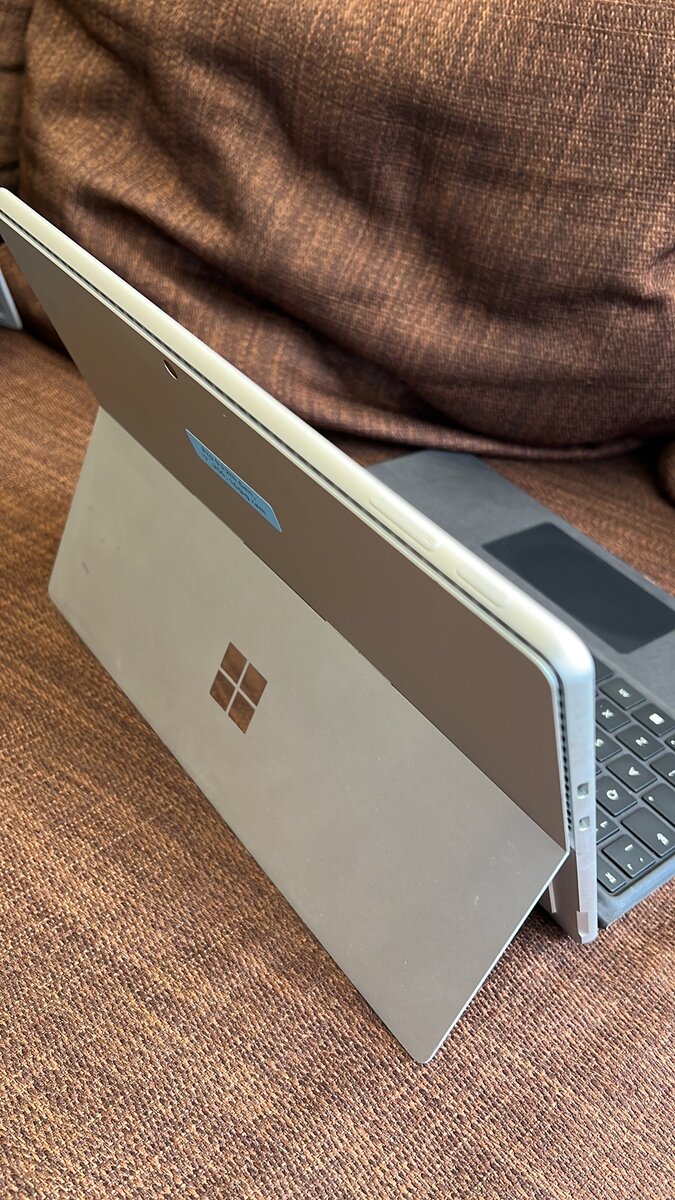 Surface pro 9