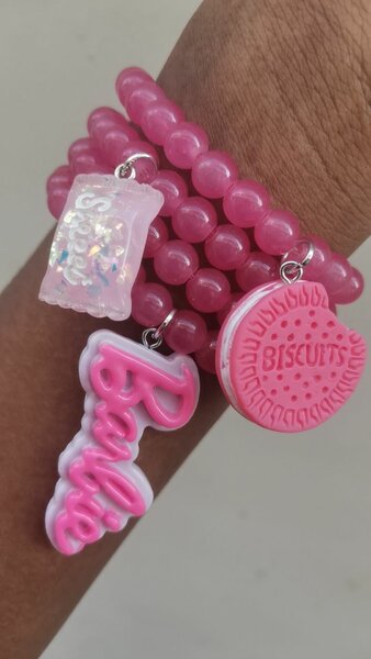 Bracelet en perles rose