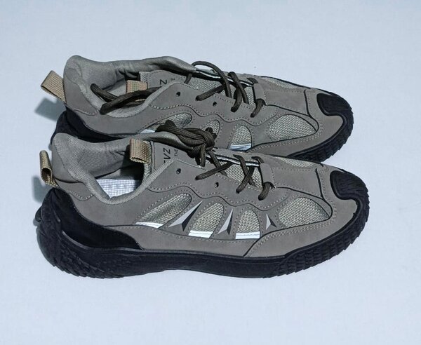 Chaussures de sport légères