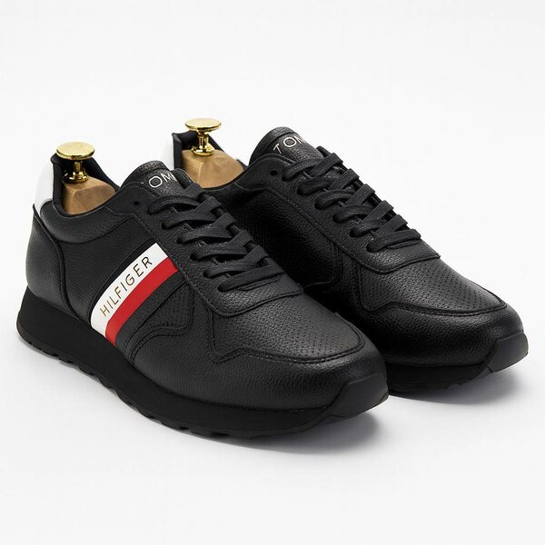 Sneakers modernes homme élégants