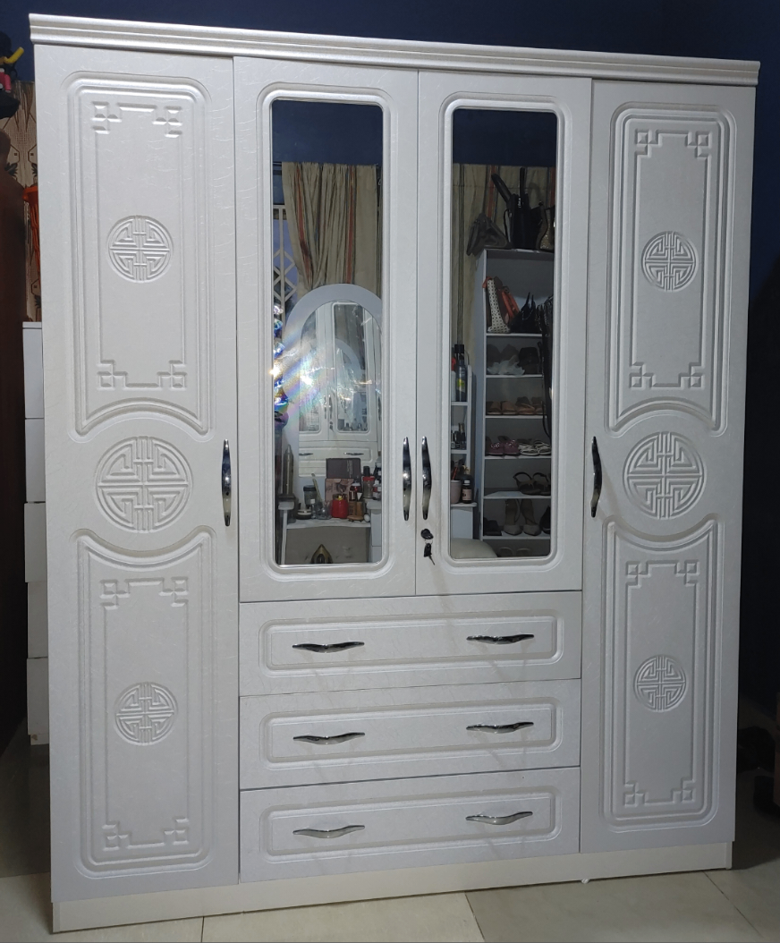 Four doors wardrobe