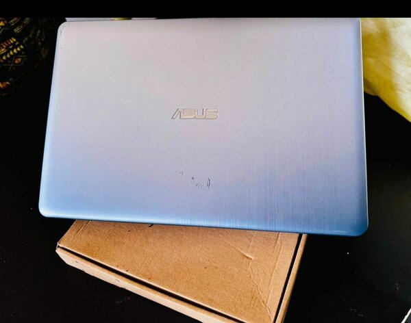 Ordinateur Portable ASUS