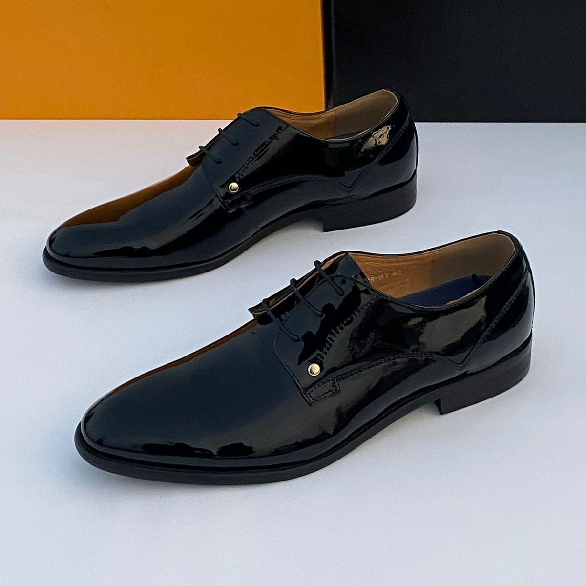 EXECUTIVE SHOES