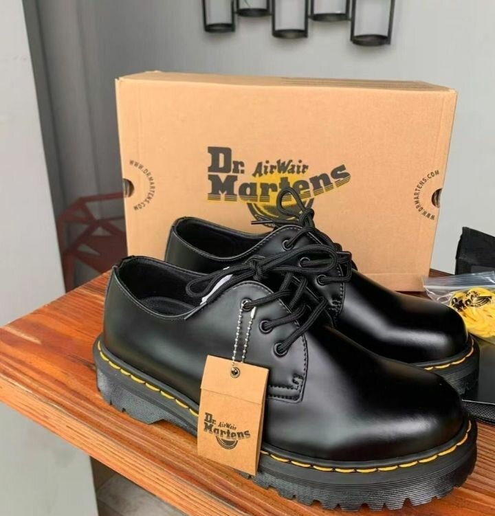 Chaussures Dr. Martens Originales