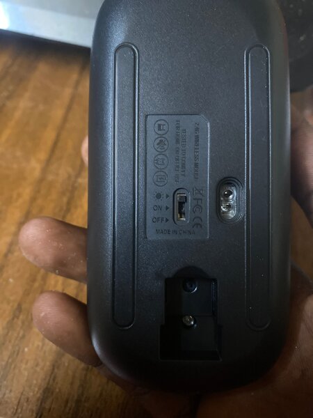 Souris sans fil USB rechargeable