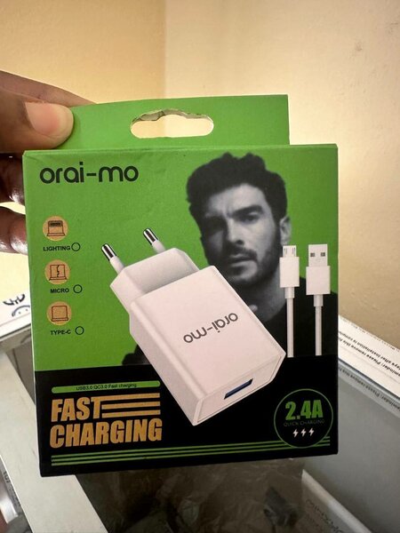 Chargeur rapide Oraimo 2.4A