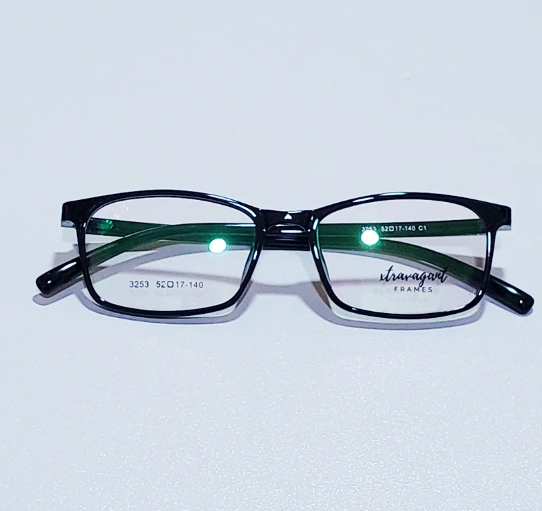 Optical frame black