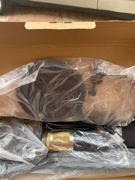 Bm 800 condenser microphone with mount