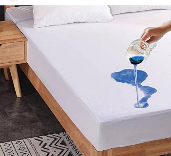 Housse imperméable protège matelas