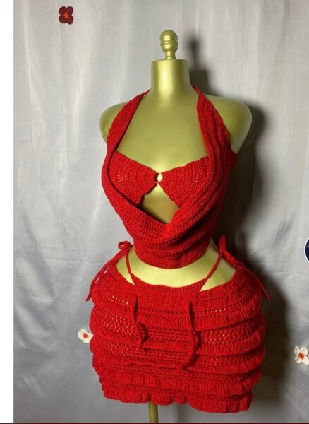 Robe crochet rouge sexy