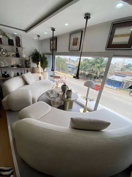 Table à manger moderne bois