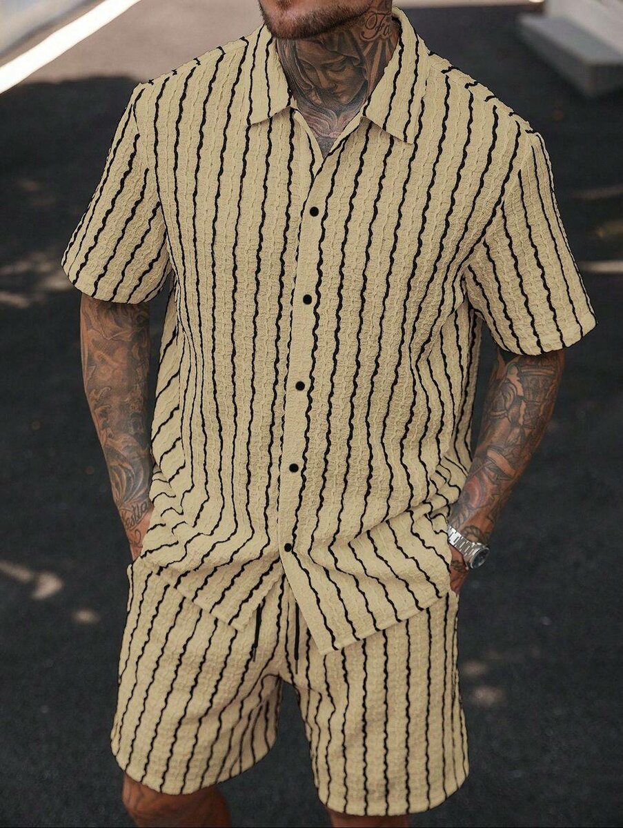 Set de chemise et short rayés