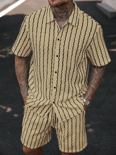 Set de chemise et short rayés