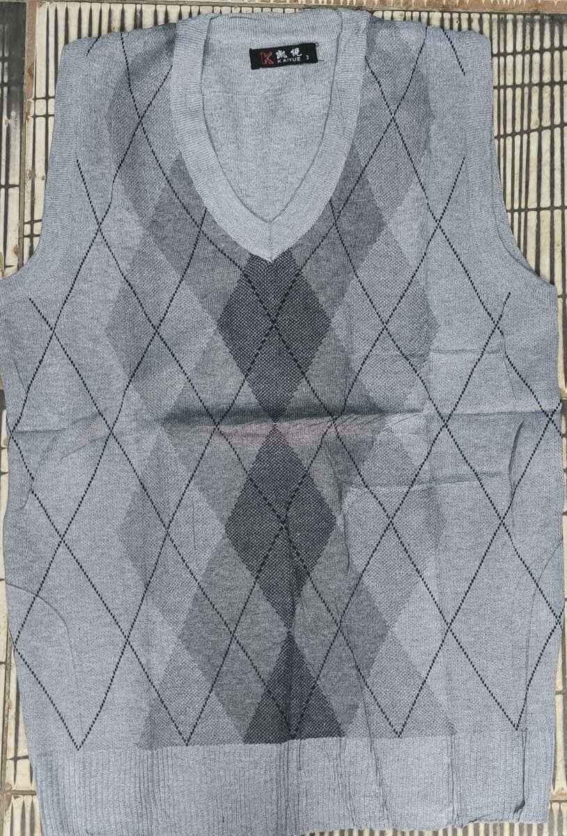 Pull sans manches à carreaux