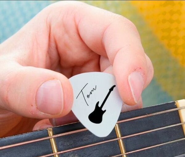 Médiators guitare ( l'unité)